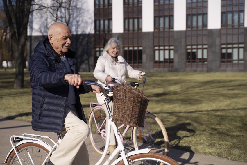 senior people with bicycles 